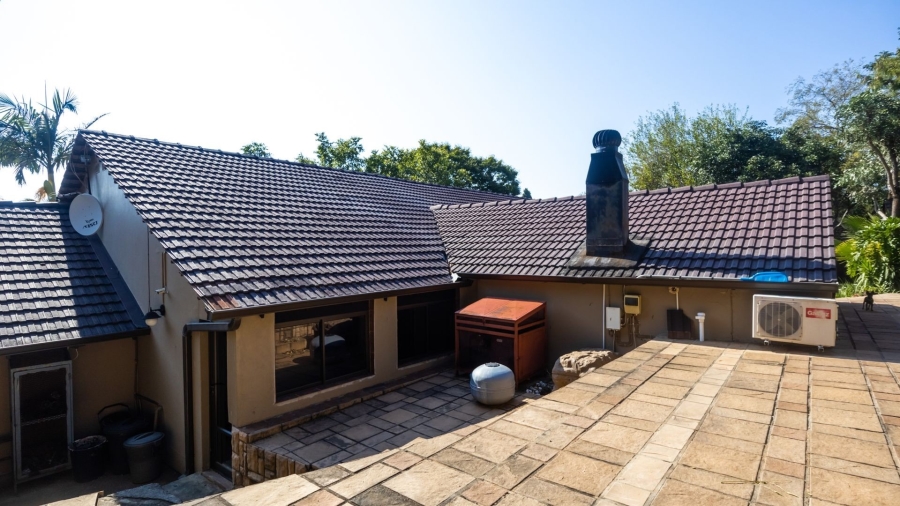 5 Bedroom Property for Sale in Protea Park North West